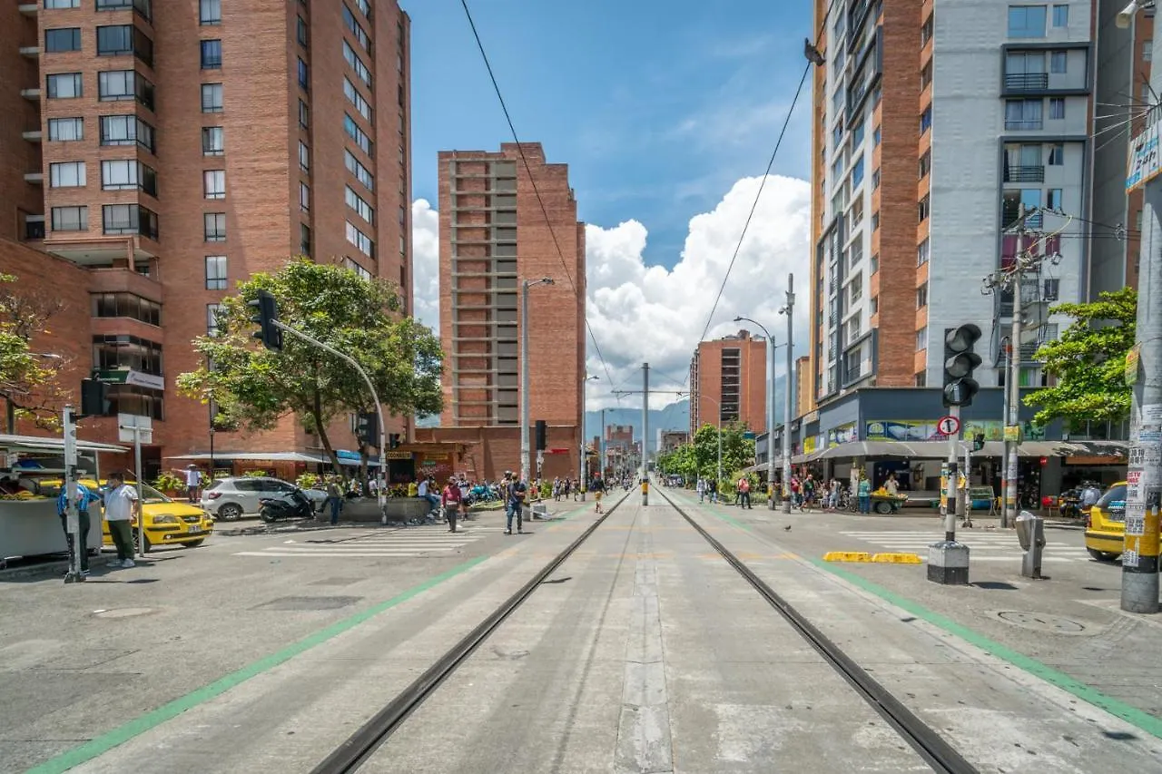 Tranvia 40 Aparthotel Medellin