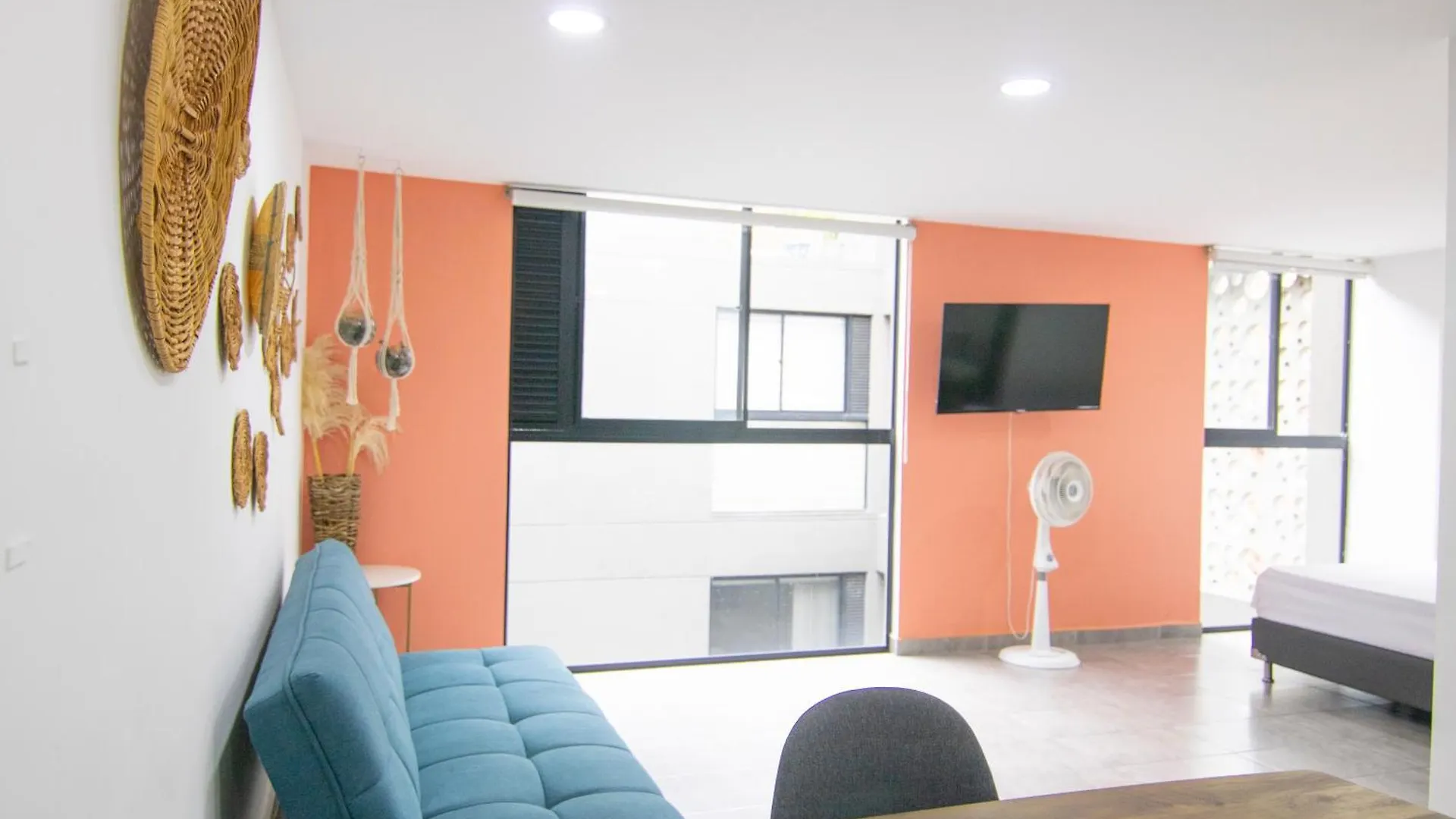 Tranvia 40 Aparthotel Medellin 0*,  Colombia